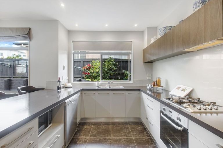 Photo of property in 13 Aldon Lane, The Gardens, Auckland, 2105