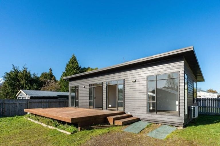 Photo of property in 100a Goldfinch Street, Ohakune, 4625