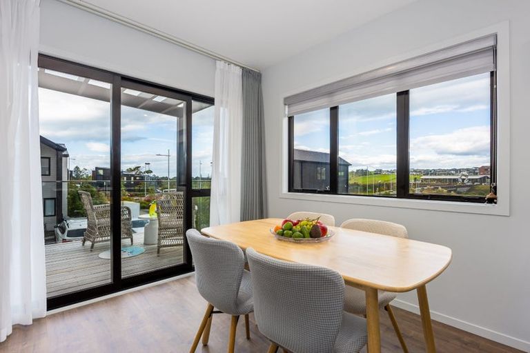 Photo of property in 12a Tikati Rise, Long Bay, Auckland, 0630