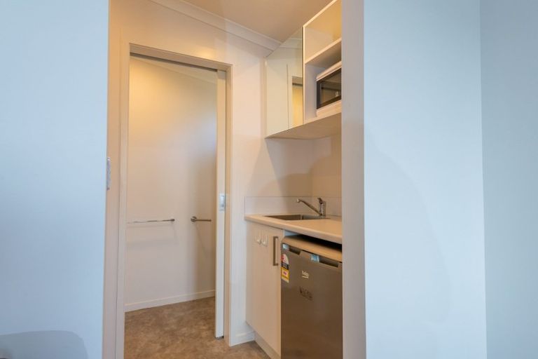 Photo of property in 4/9 Hibiscus Avenue, Hamilton Lake, Hamilton, 3204