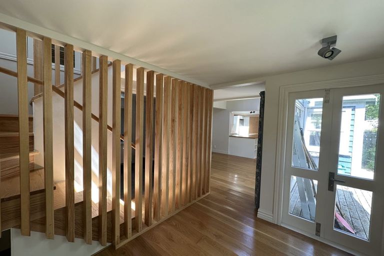 Photo of property in 32 Ascot Street, Thorndon, Wellington, 6011