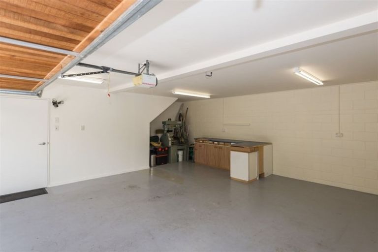 Photo of property in 122c Centaurus Road, Huntsbury, Christchurch, 8022