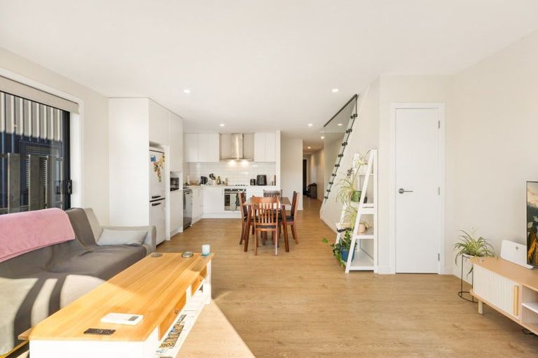Photo of property in Northlake, 28 Glenavon Green, Wanaka, 9305