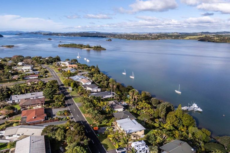 Photo of property in 34 Rangitane Loop Road, Kerikeri, 0294