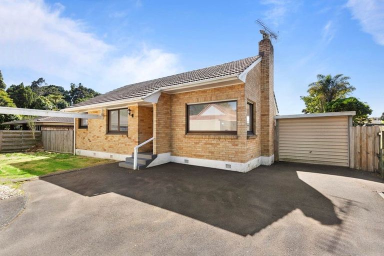 Photo of property in 358b Great South Road, Opaheke, Papakura, 2113