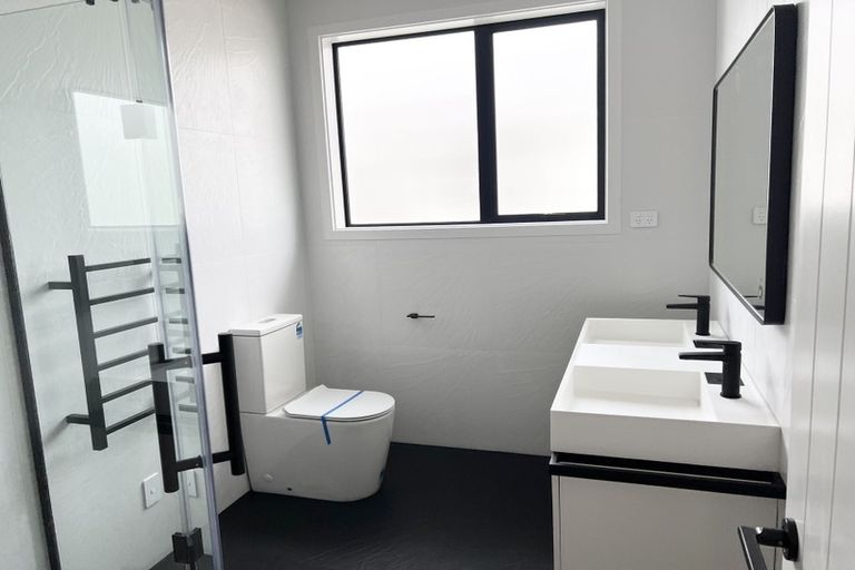 Photo of property in 3 Turbine Way, Hobsonville, Auckland, 0616