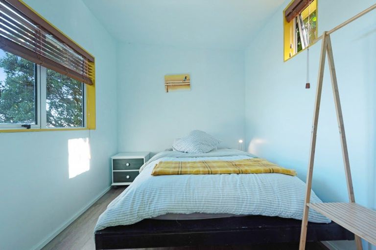 Photo of property in 51 Fairview Crescent, Kelburn, Wellington, 6012