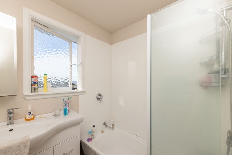 Photo of property in 8 Pandora Street, North New Brighton, Christchurch, 8083