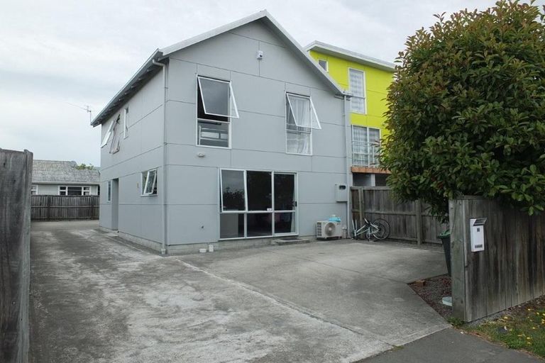 Photo of property in 99 Elizabeth Street, Riccarton, Christchurch, 8041