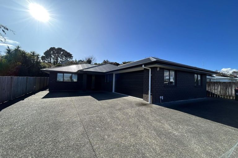 Photo of property in 34 York Street, Levin, 5510