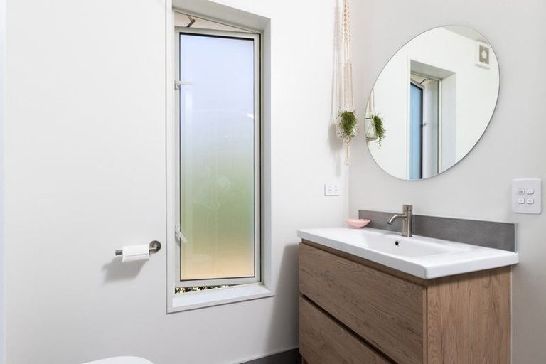 Photo of property in 3/15 Domett Street, Waltham, Christchurch, 8023