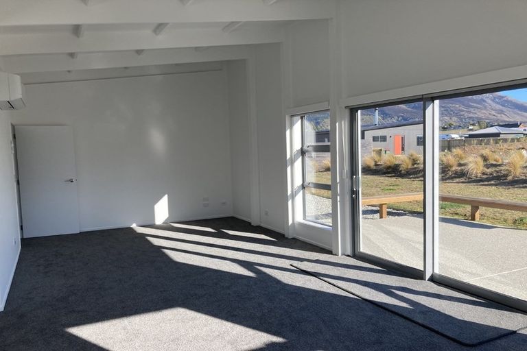 Photo of property in 29 Dingle Street, Lake Hawea, Wanaka, 9382
