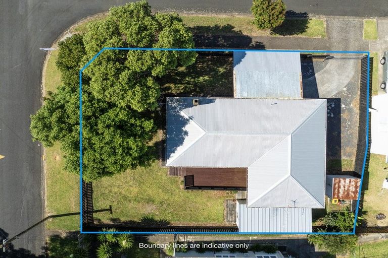 Photo of property in 12 Montgomery Avenue, Pukekohe, 2120