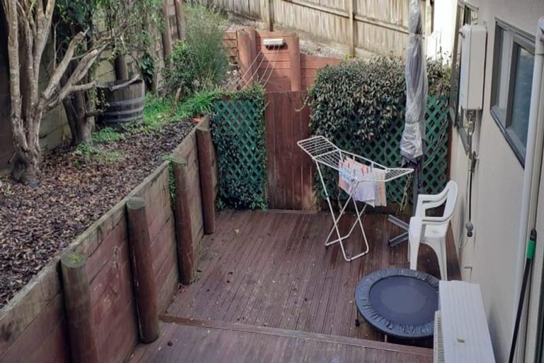 Photo of property in 28 Langana Avenue, Browns Bay, Auckland, 0630