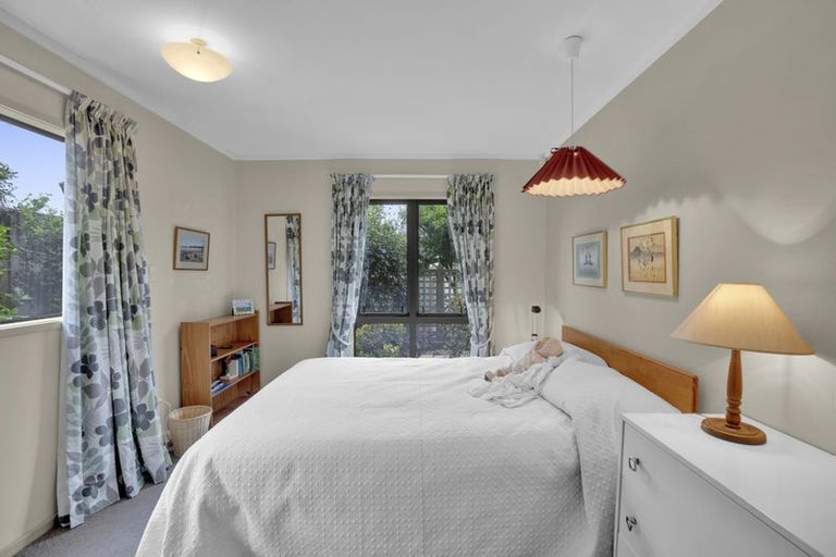 Photo of property in 135a Lake Crescent, Hamilton Lake, Hamilton, 3204