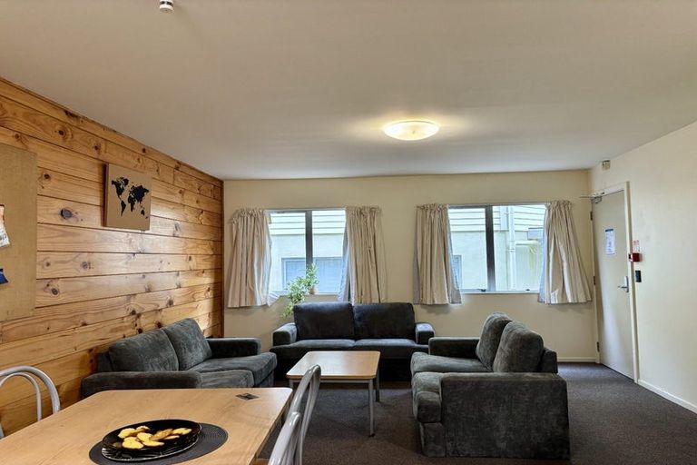 Photo of property in Basin Reserve Complex, 63/4 Sussex Street, Mount Cook, Wellington, 6021