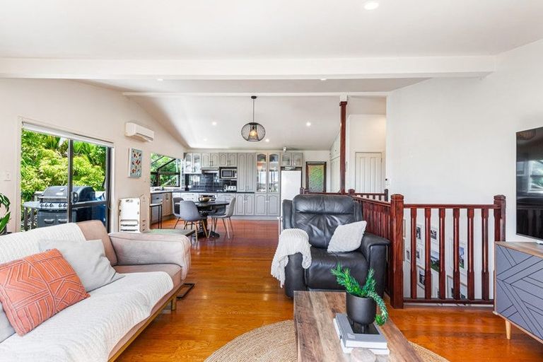 Photo of property in 29a Clayburn Road, Glen Eden, Auckland, 0602