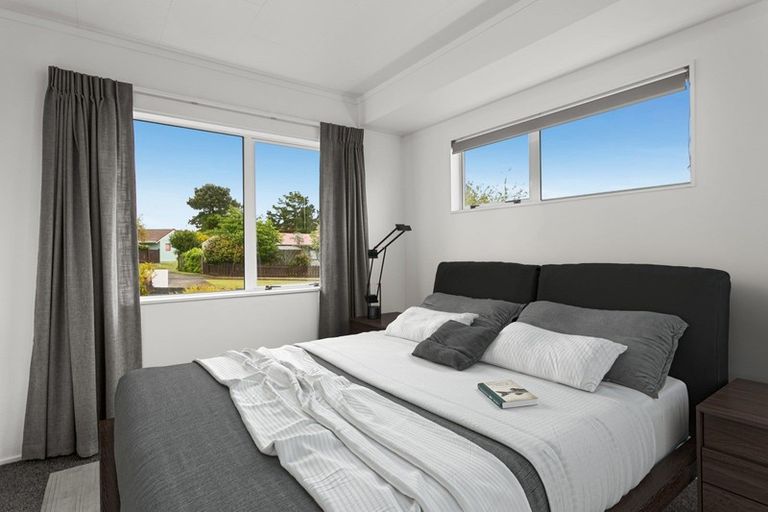 Photo of property in 2/42 Arthur Crescent, Hilltop, Taupo, 3330