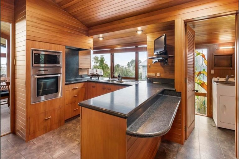 Photo of property in 19 Kowhai Road, Mairangi Bay, Auckland, 0630