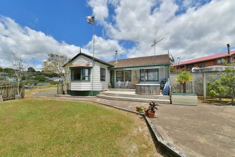 Photo of property in 88 Brightside Road, Stanmore Bay, Whangaparaoa, 0932