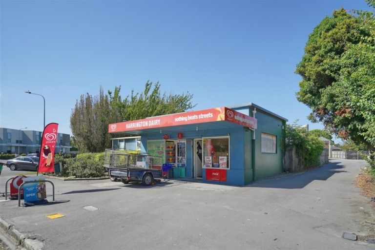 Photo of property in 2/141 Peverel Street, Riccarton, Christchurch, 8041