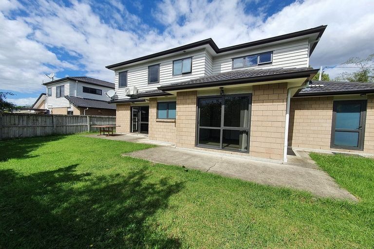 Photo of property in 813 Te Atatu Road, Te Atatu Peninsula, Auckland, 0610