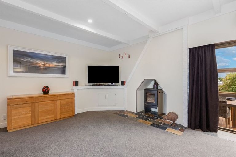 Photo of property in 109 Golf Road, Paraparaumu Beach, Paraparaumu, 5032