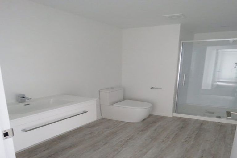 Photo of property in 107 Manakura Street, Russley, Christchurch, 8042