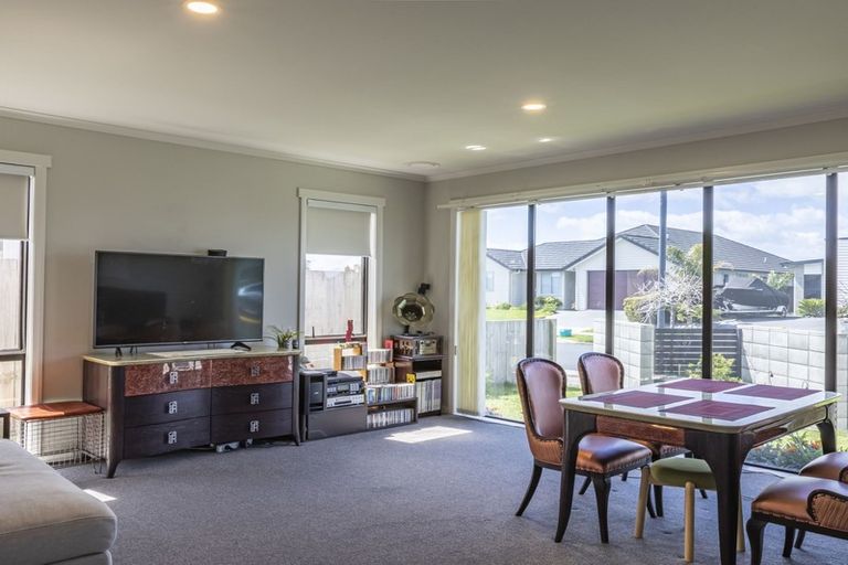 Photo of property in 77 Roy Hilton Drive, Flagstaff, Hamilton, 3210