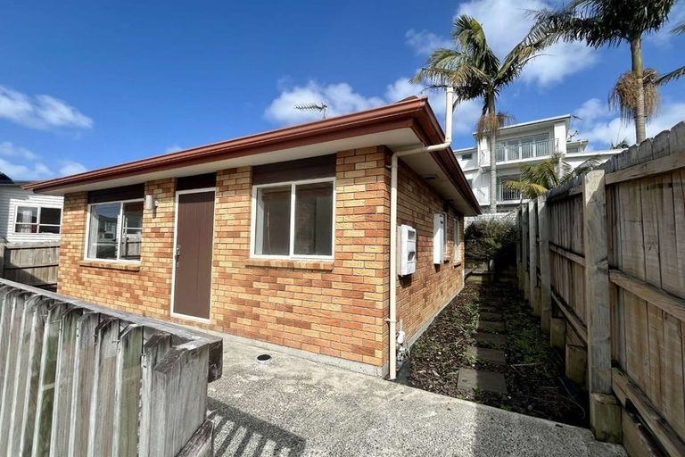 Photo of property in 26 Lismore Way, Oteha, Auckland, 0632