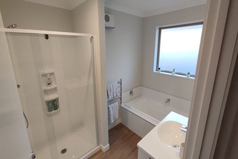 Photo of property in 2 Pukeko Place, Picton, 7220