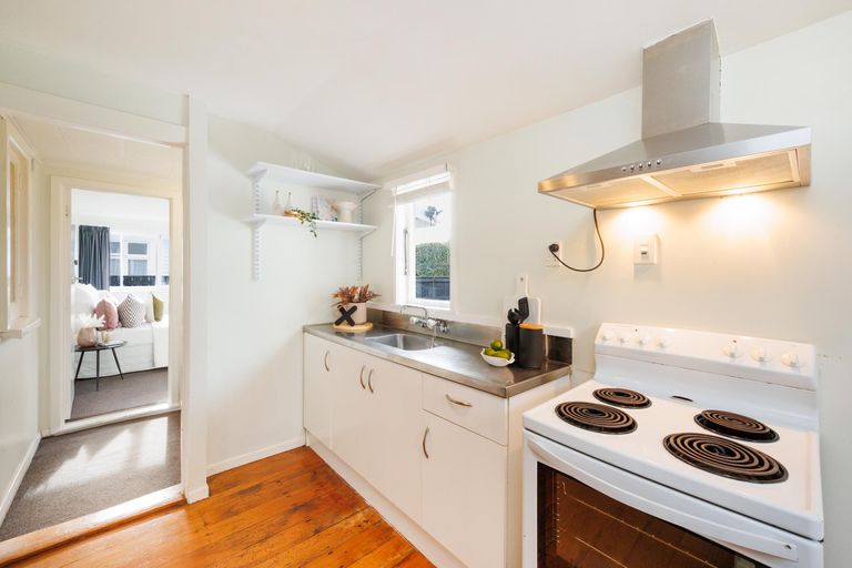 Photo of property in 31 Lombard Street, Palmerston North, 4410