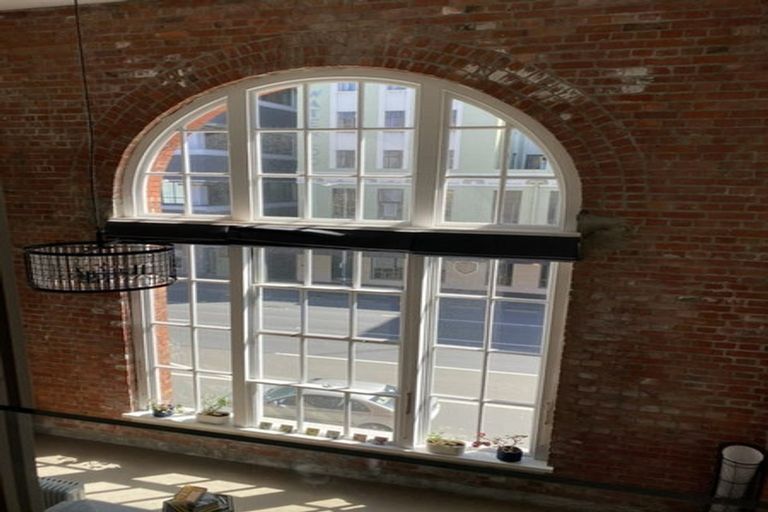 Photo of property in Waterloo Quay Apartments, 216/28 Waterloo Quay, Pipitea, Wellington, 6011