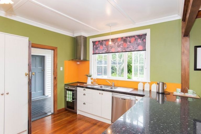 Photo of property in 122 Harris Street, Inner Kaiti, Gisborne, 4010