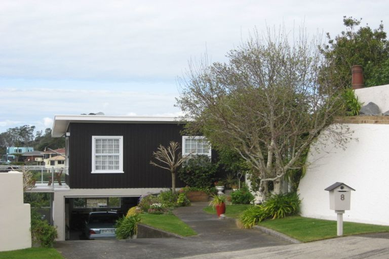Photo of property in 8 Catherine Crescent, Moturoa, New Plymouth, 4310
