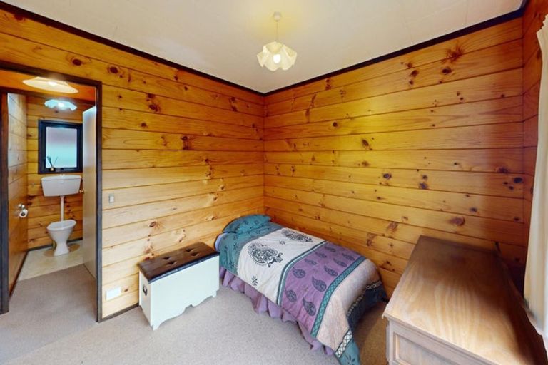 Photo of property in 30 Exeter Crescent, Springvale, Whanganui, 4501