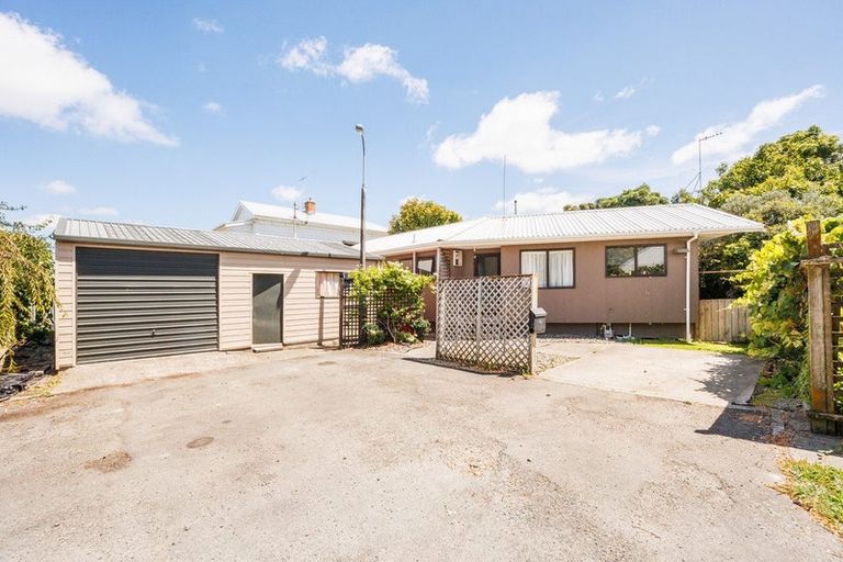 Photo of property in 4 Newland Court, Palmerston North, 4410