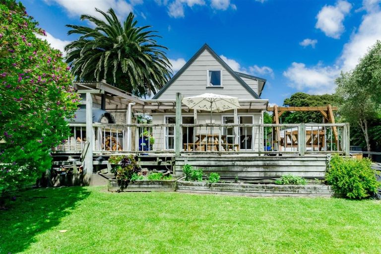 Photo of property in 63 Matai Road, Raumati South, Paraparaumu, 5032