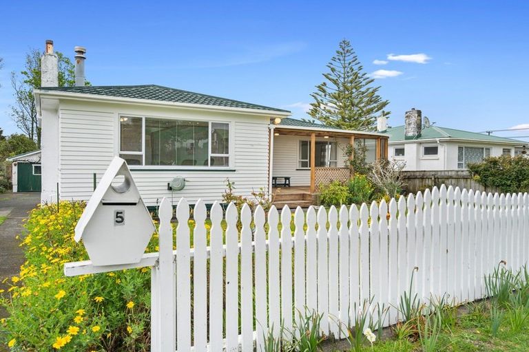 Photo of property in 5 Shakespeare Street, Stratford, 4332