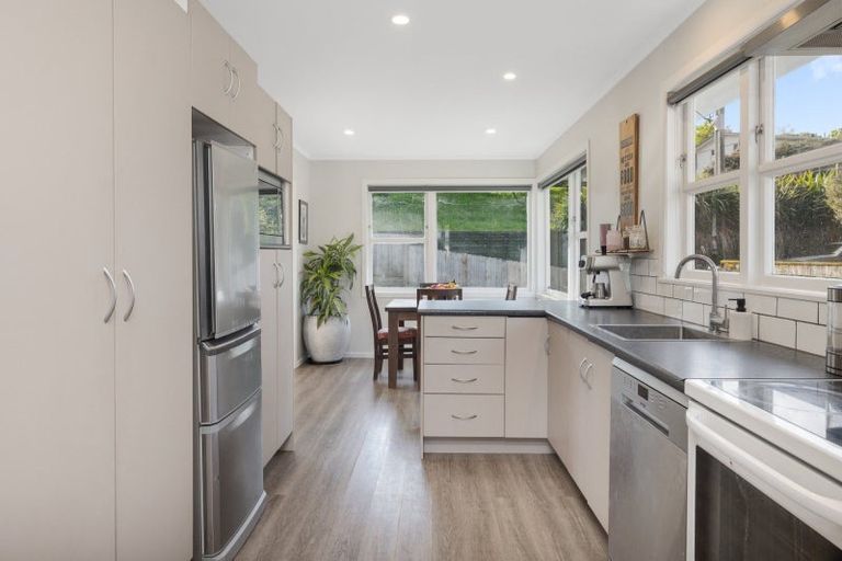 Photo of property in 23 Kingswood Road, Brookfield, Tauranga, 3110