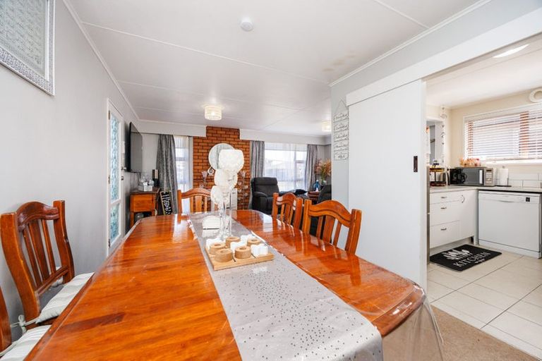 Photo of property in 48 Rennie Avenue, Milson, Palmerston North, 4414