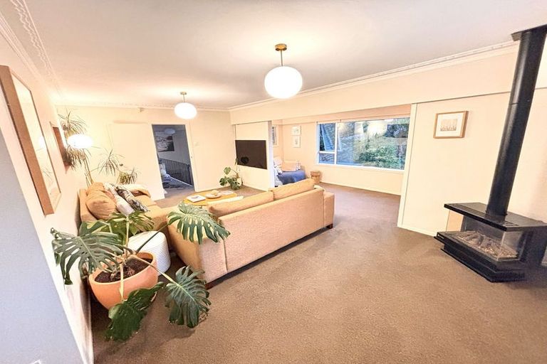 Photo of property in 68 Gilletta Road, Mount Roskill, Auckland, 1041
