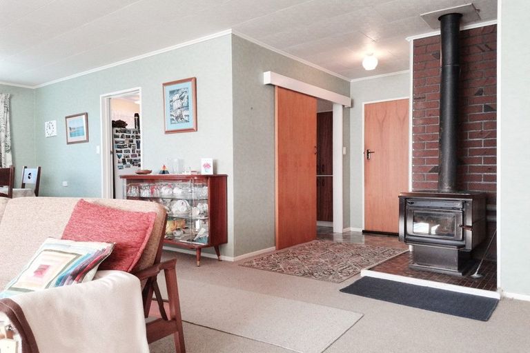 Photo of property in 1b Queen Street, Wairoa, 4108