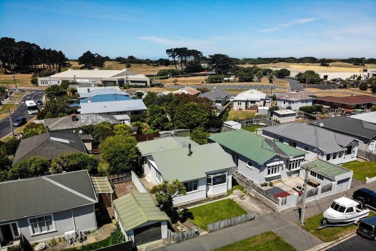 Photo of property in 5 Crest Street, Tainui, Dunedin, 9013