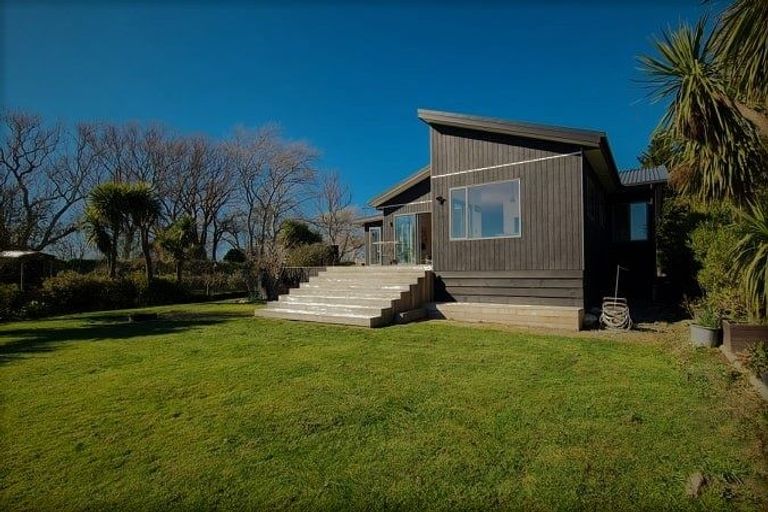 Photo of property in 471 Kainga Road, Brooklands, Christchurch, 8083