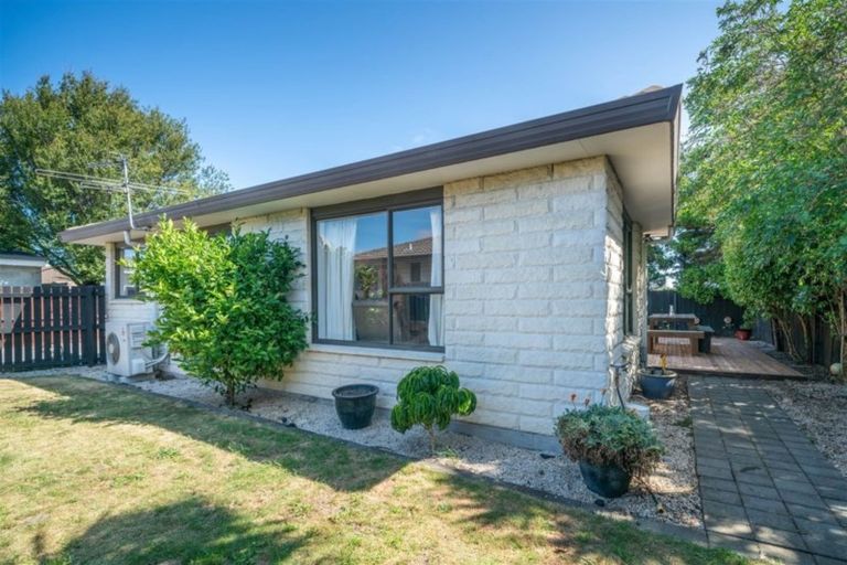 Photo of property in 3/64 Neill Street, Hornby, Christchurch, 8042