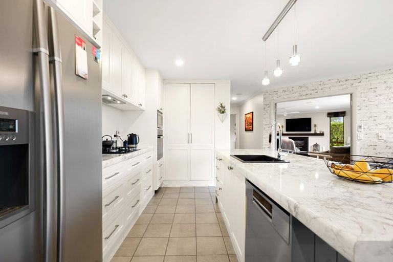 Photo of property in 7 Saint James Drive, Huntington, Hamilton, 3210