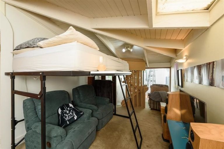 Photo of property in 25 Everton Terrace, Kelburn, Wellington, 6012