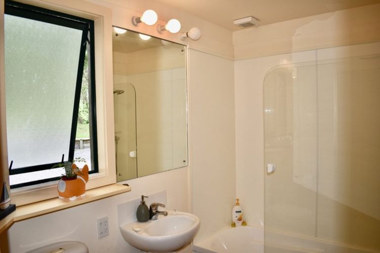 Photo of property in 152 Te Hapua Road, Te Horo, Otaki, 5581