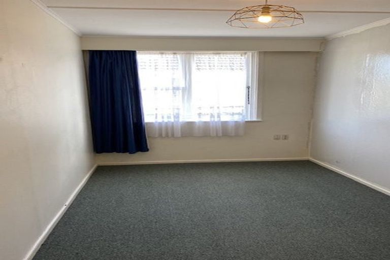 Photo of property in 31 Atiawa Crescent, Waiwhetu, Lower Hutt, 5010